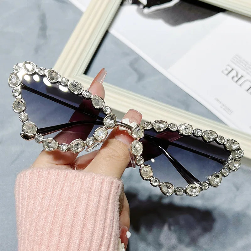Retro Rhinestone Cat Eyes Sunglasses