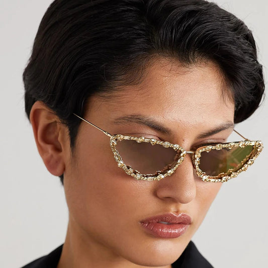 Retro Rhinestone Cat Eyes Sunglasses